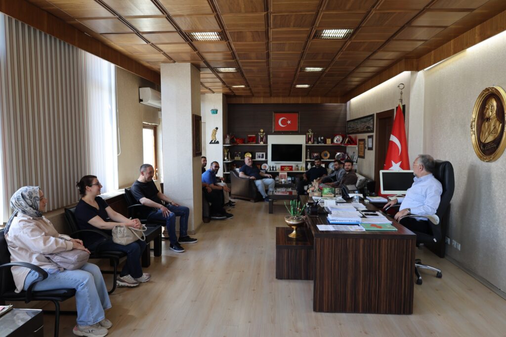 TOKAT TANITIM GÖNÜLLÜLERİ VE GÖNÜLLÜ YÖNETİCİLERİ ZİLE’ DE UYGULAMALI EĞİTİMDE…